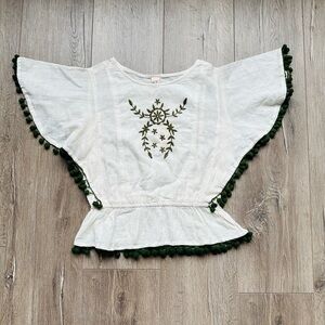 NWT Raga Boho Green an White Top size Small